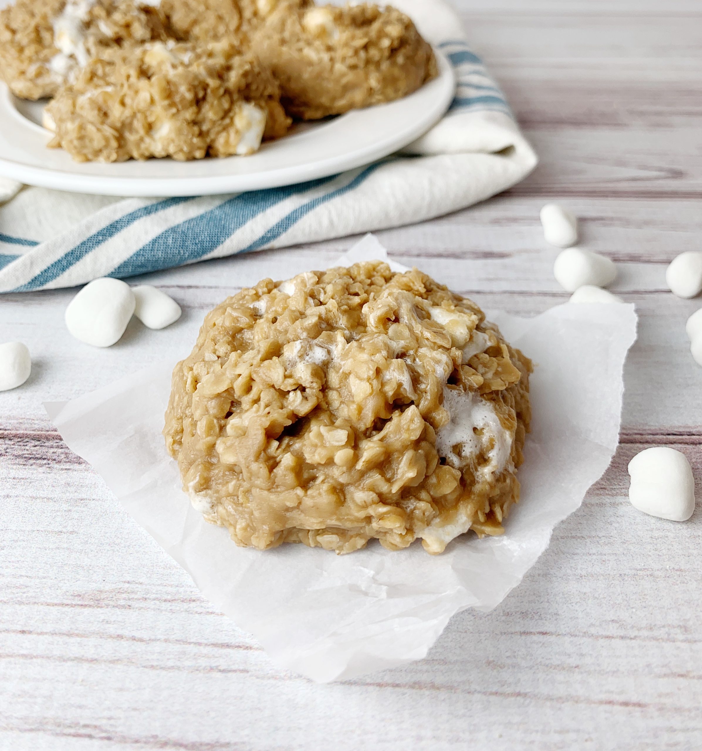 Peanut butter and fluff cookies